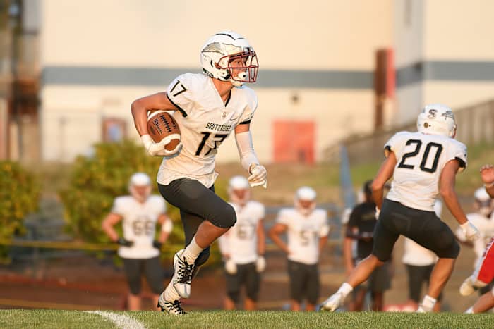 Southridge Centennial football Ken Waz 27